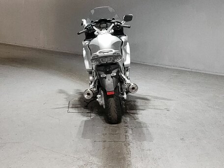 2018 Yamaha FJR1300, серебристый, 1235000 рублей, вид 4