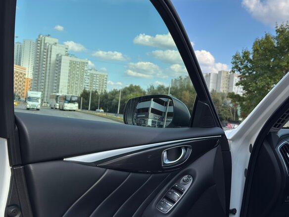 2014 Infiniti Q50 I, белый, 1800000 рублей - вид 8