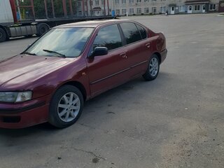 1999 Nissan Primera II (P11) Рестайлинг, красный, 75000 рублей, вид 5