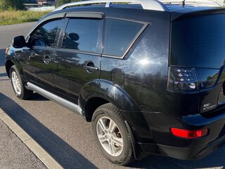2007 Mitsubishi Outlander II, чёрный, 999999 рублей, вид 4