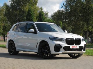 2020 BMW X5 40d IV (G05/G18), белый, 7746297 рублей, вид 4