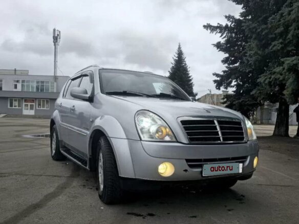 2010 SsangYong Rexton II, серый, 1250000 рублей