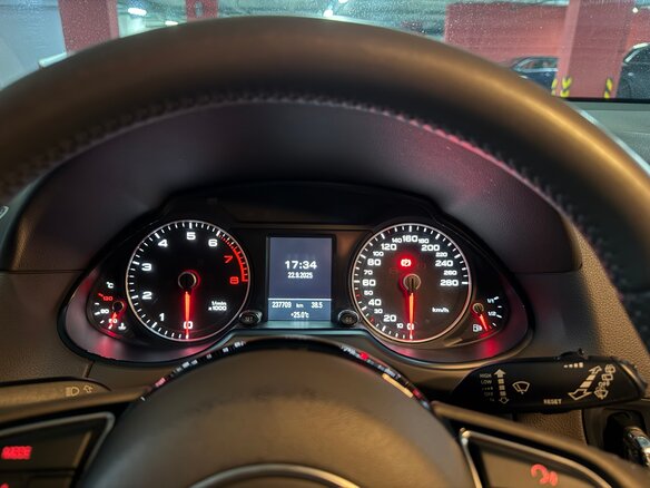 2013 Audi Q5 I (8R) Рестайлинг, коричневый, 1650000 рублей - вид 14