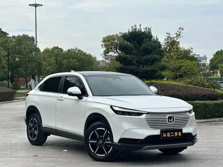 2024 Honda Vezel II Рестайлинг, белый, 1880000 рублей, вид 3