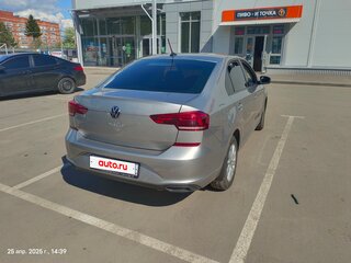 2020 Volkswagen Polo VI, серебристый, 1650000 рублей, вид 4