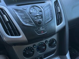 2011 Ford Focus III, белый, 600000 рублей, вид 5