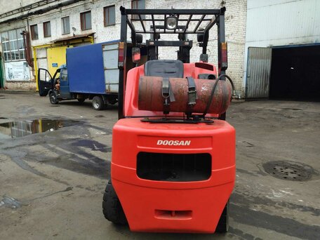 2006 Doosan G30, красный, 1000000 рублей, вид 3
