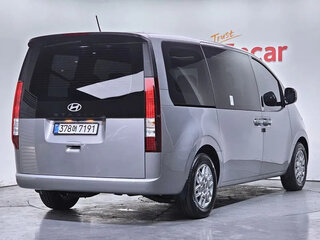 2025 Hyundai Staria I, серый, 4850111 рублей, вид 3
