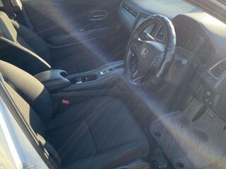 2014 Honda Vezel I, белый, 1648000 рублей, вид 4