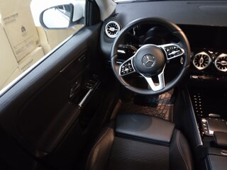 2020 Mercedes-Benz GLA 250 II (H247), белый, 4500000 рублей, вид 5