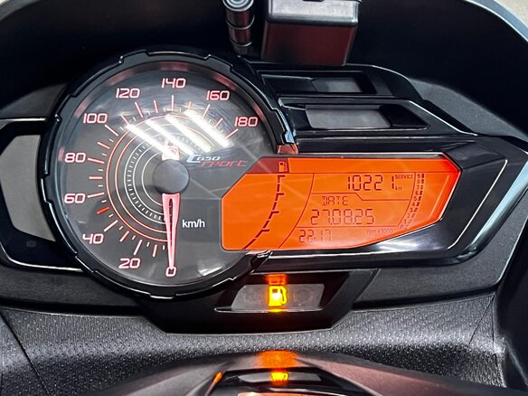 2016 BMW C 650 Sport, оранжевый - вид 3