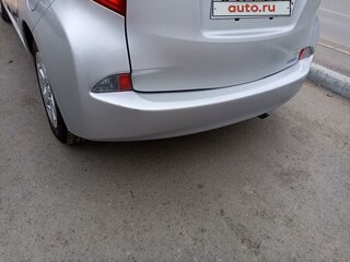 2012 Toyota Ractis II, серебристый, 1220000 рублей, вид 4