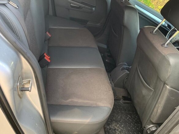 2011 Opel Astra H Рестайлинг, серебристый, 415000 рублей - вид 9