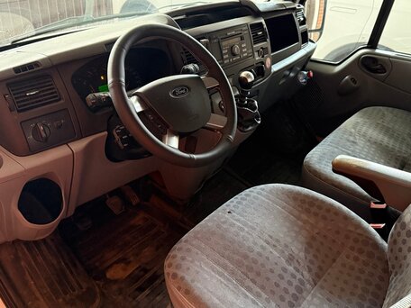 2010 Ford Transit, белый, 1150000 рублей, вид 3
