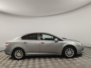2009 Toyota Avensis III, серый, 795000 рублей, вид 4