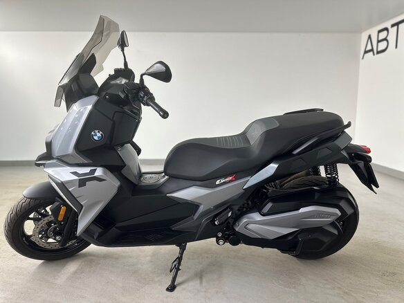 2021 BMW C 400 X, серый, 640000 рублей - вид 1