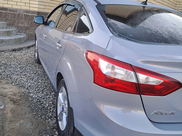 2013 Ford Focus III, серый, 1100000 рублей - вид 9