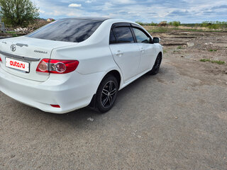 2012 Toyota Corolla X (E140, E150) Рестайлинг, белый, 900000 рублей, вид 4