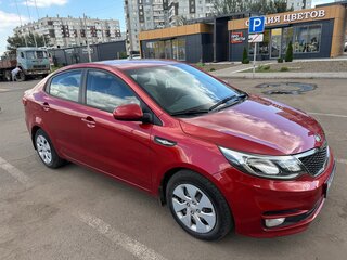 2015 Kia Rio III Рестайлинг, красный, 1430000 рублей, вид 1