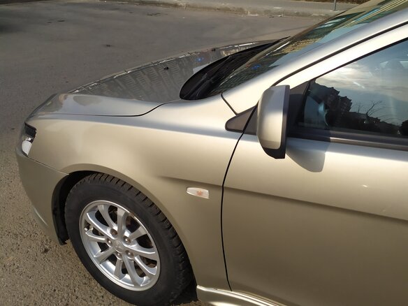 2011 Mitsubishi Lancer X Рестайлинг, бежевый, 1100000 рублей - вид 7