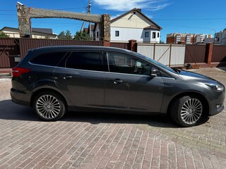2014 Ford Focus III Рестайлинг, серый, 1590000 рублей, вид 2