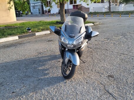 2007 Kawasaki GTR 1400 (Concours 14), серый, 650000 рублей, вид 4