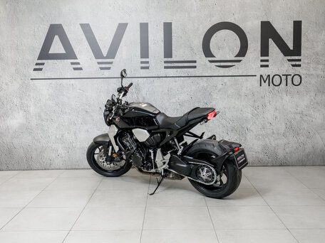 2020 Honda CB 1000R, чёрный, 1300000 рублей, вид 5
