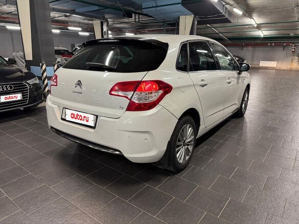 2013 Citroen C4 II, белый, 770000 рублей - вид 5