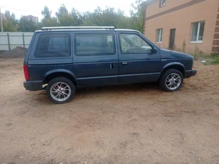 1990 Dodge Caravan I, серый, 500000 рублей, вид 2