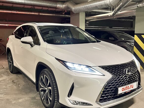 2020 Lexus RX 300 IV Рестайлинг, белый, 5950000 рублей - вид 2