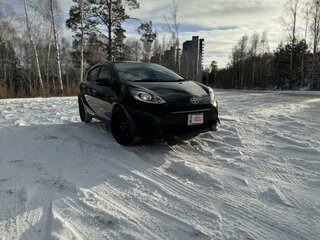 2019 Toyota Aqua I Рестайлинг 2, чёрный, 1480000 рублей, вид 1