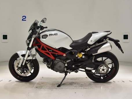 2011 Ducati Monster 796, белый, 500000 рублей, вид 3