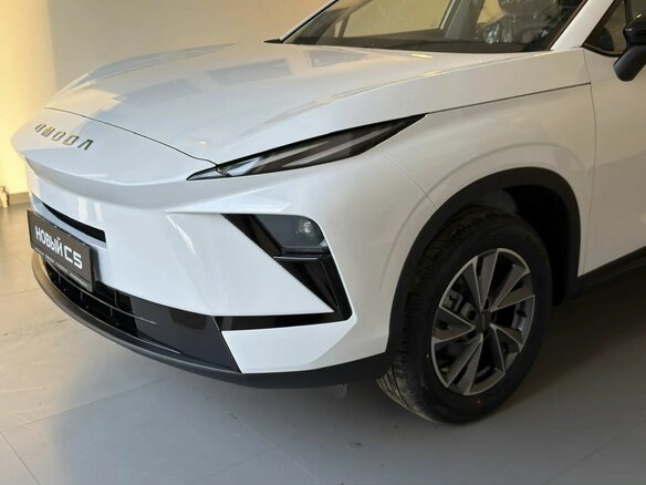 2026 Omoda C5 II, белый - вид 5