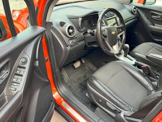 2015 Chevrolet Tracker III, оранжевый, 1250000 рублей, вид 5