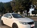 2011 Kia Cerato II, белый, 850000 рублей