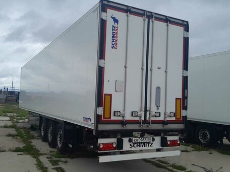 2024 Schmitz Cargobull SKO, белый, 10900000 рублей, вид 3