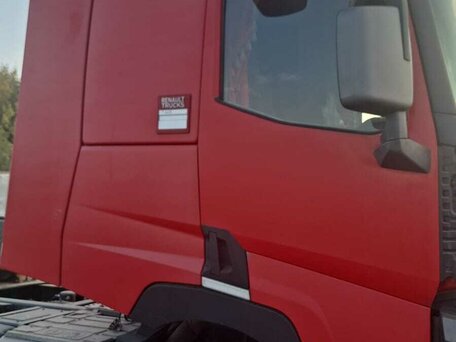 1998 Renault Premium, красный, 2800000 рублей, вид 4
