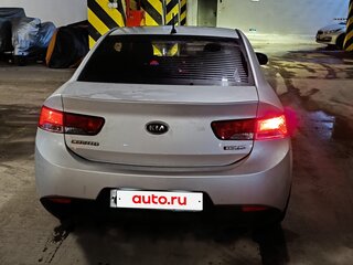 2010 Kia Cerato Koup II, серый, 670000 рублей, вид 4