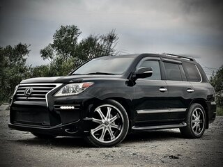 2015 Lexus LX 570 III Рестайлинг, чёрный, 5600000 рублей, вид 1