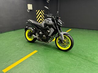 2018 Yamaha MT-09 (FZ-09), серый, 875000 рублей, вид 3