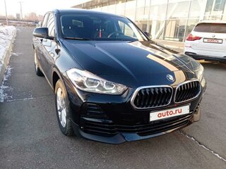 2021 BMW X2 sDrive18i I (F39), чёрный, 3500000 рублей, вид 3