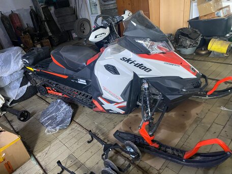 2013 BRP Ski-Doo Renegade X-RS 800, белый, 1150000 рублей, вид 2