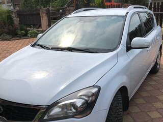 2011 Kia Ceed I Рестайлинг, белый, 690000 рублей, вид 3