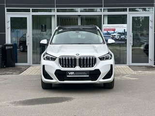 2025 BMW X1 Long 25Li xDrive III (U11/U12), белый, 5950000 рублей, вид 2