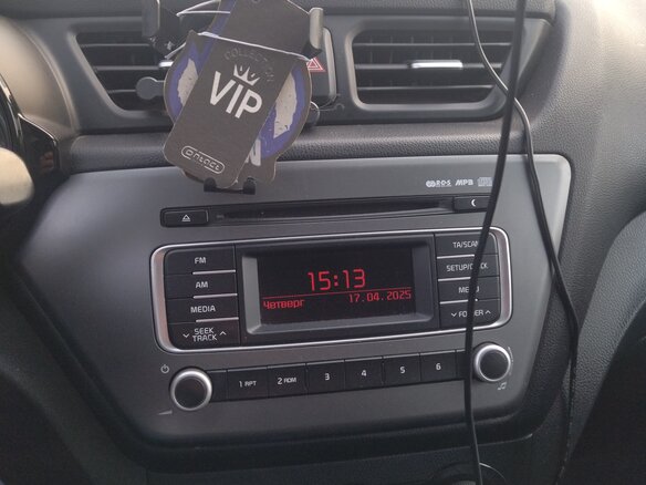 2015 Kia Rio 6-speed III, чёрный, 890000 рублей - вид 10