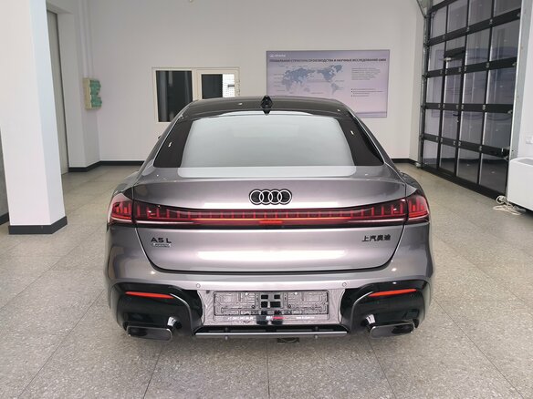 2026 Audi A5 L III (B10), серый, 5770000 рублей - вид 5