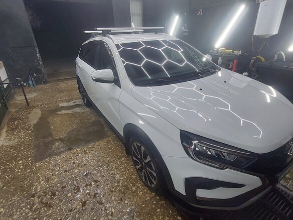 2024 Lada (ВАЗ) Vesta SW Cross I Рестайлинг (NG), белый, 1700000 рублей - вид 3