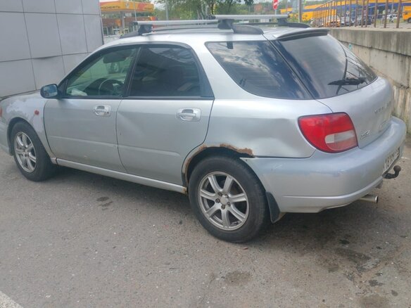 2002 Subaru Impreza II, серебристый, 400000 рублей - вид 9