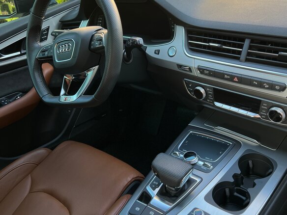 2019 Audi Q7 II (4M), белый, 6200000 рублей - вид 19