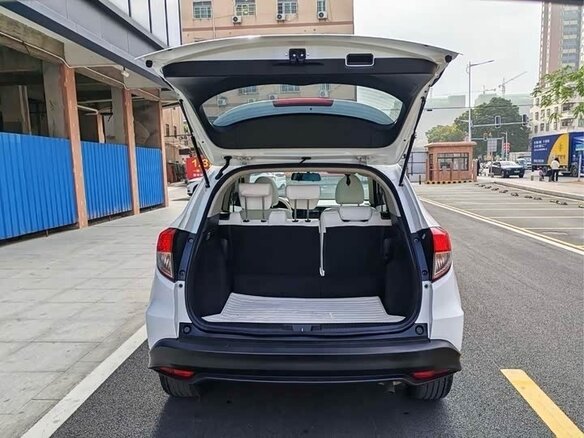 2022 Honda Vezel I Рестайлинг, белый - вид 10